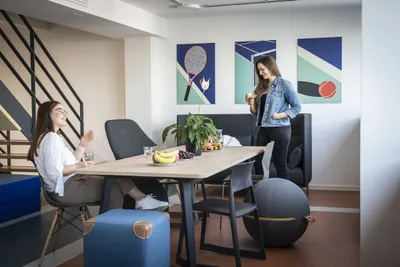 Lounge im Coworking Space Rivvers Bochum-Milestone in Bochum Laer.