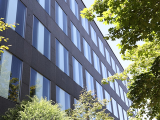 Außenansicht des Coworking Space Rivvers in München Laim