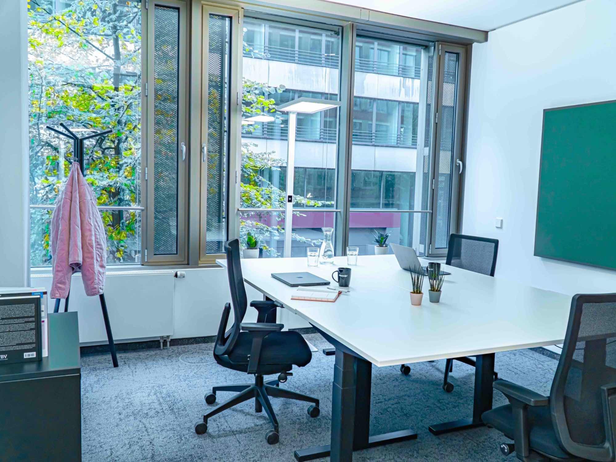 Büro im Coworking Space Hamburg Atlantic Haus